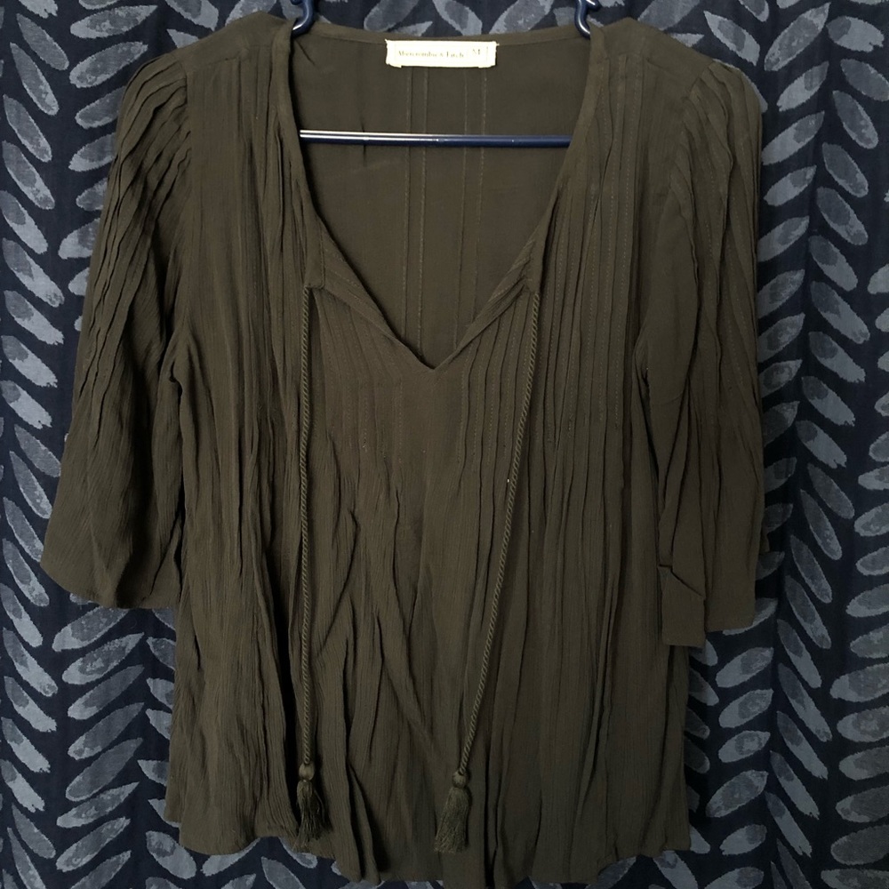 Abercrombie & Fitch Grey Peasant ShortSleeve Shirt